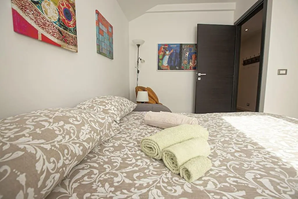 Eleganza In Centro A Nervi, A 2 Passi Dal Mare. Apartment Genoa 0*,  Italy